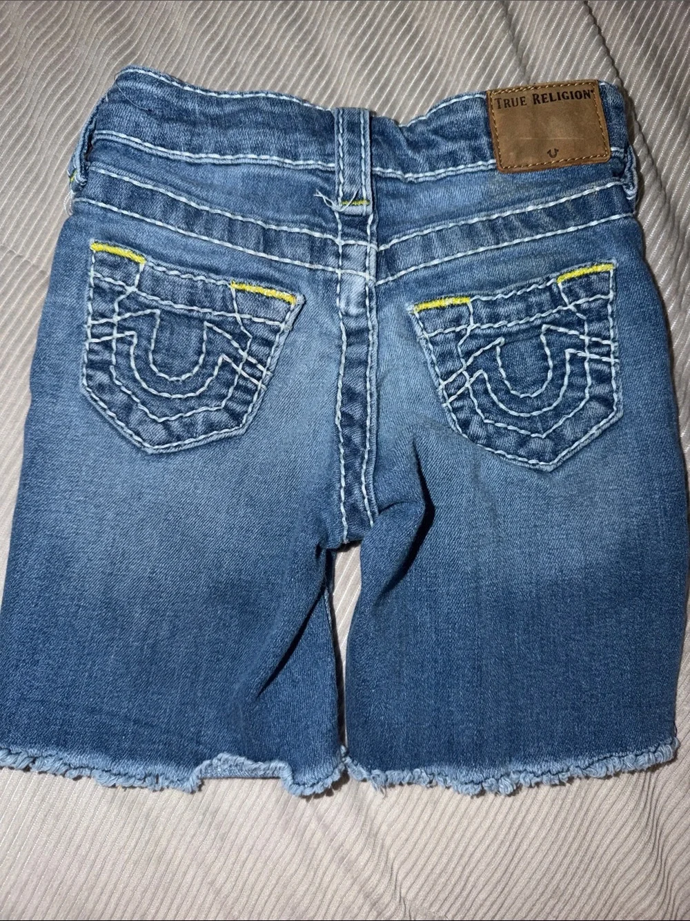 True Religion, pair  Frayed Hem, Geno cut off shorts- READ 💗 2T